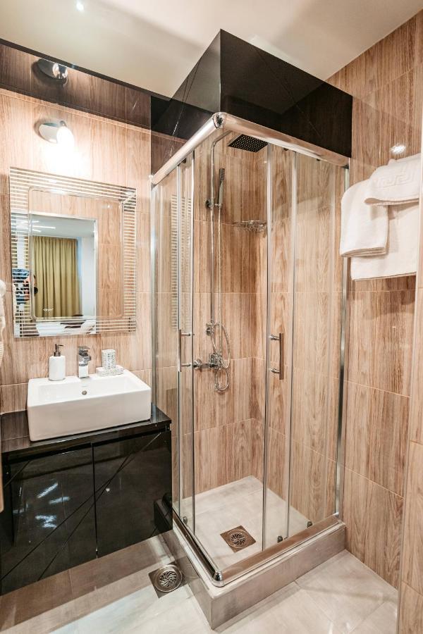 Magico Rooms & Apartments Nis Ngoại thất bức ảnh