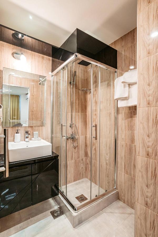 Magico Rooms & Apartments Nis Ngoại thất bức ảnh